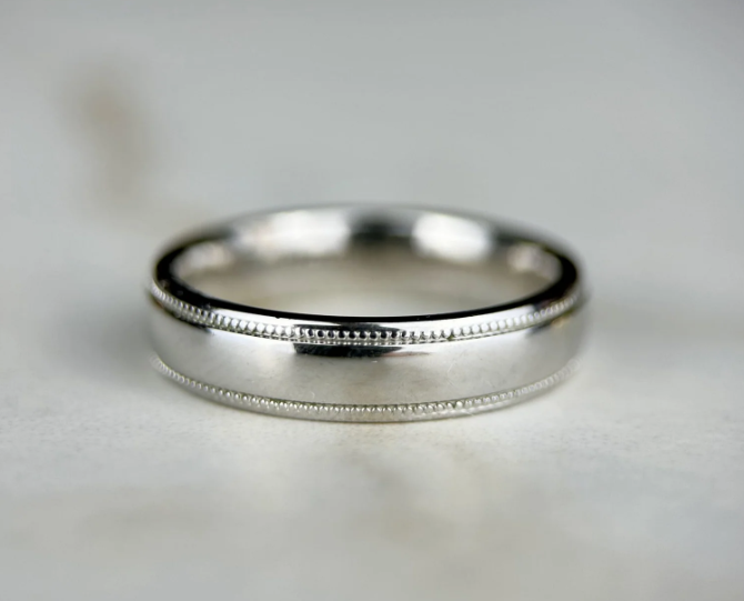 LD032-YG or LD032-P Milgrain Edged Band – 5mm
